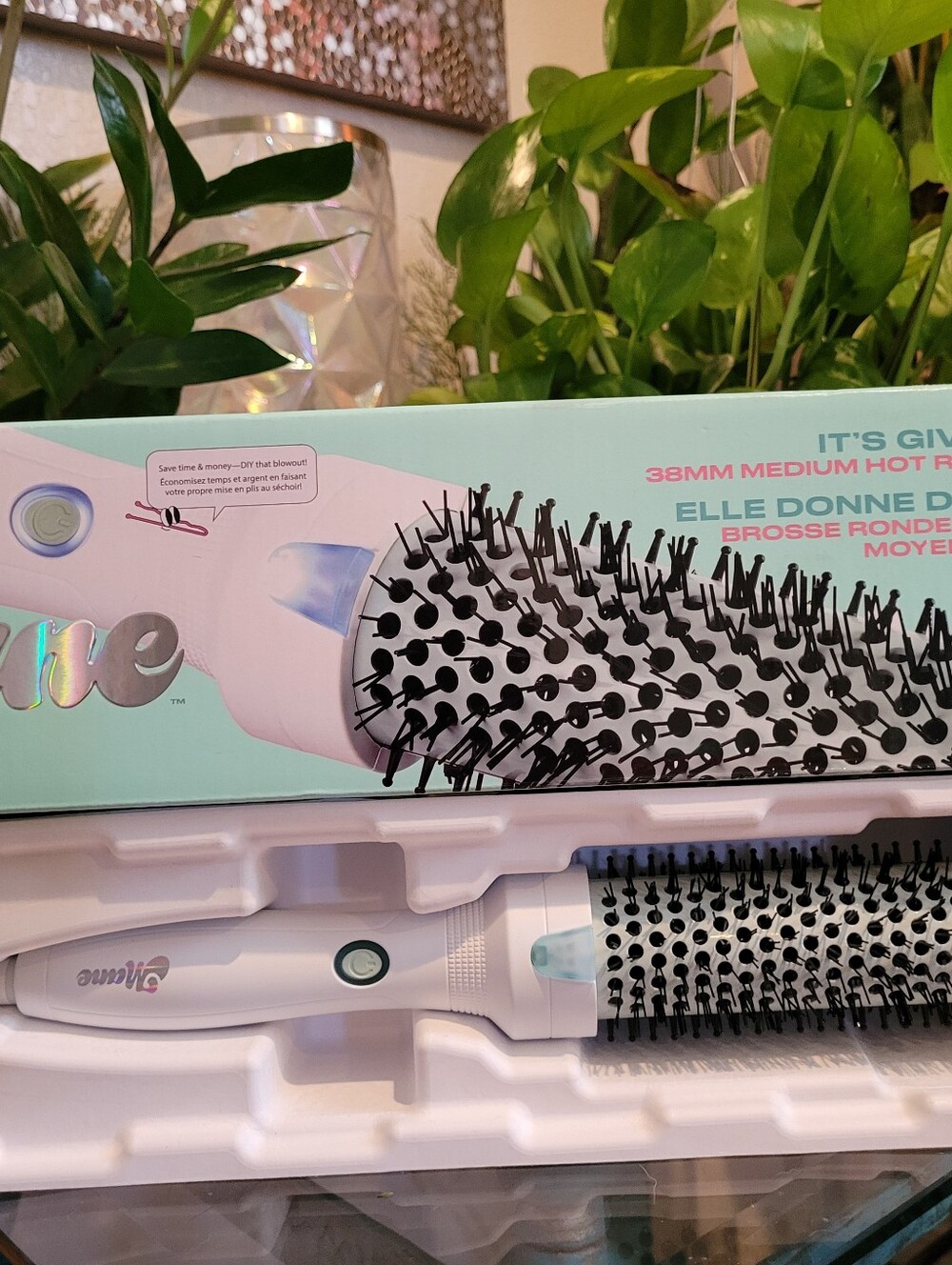 Mane Its Giving Body 45mm 1.77" Large Barrell Blowout Round Hot Brush Curler NIB